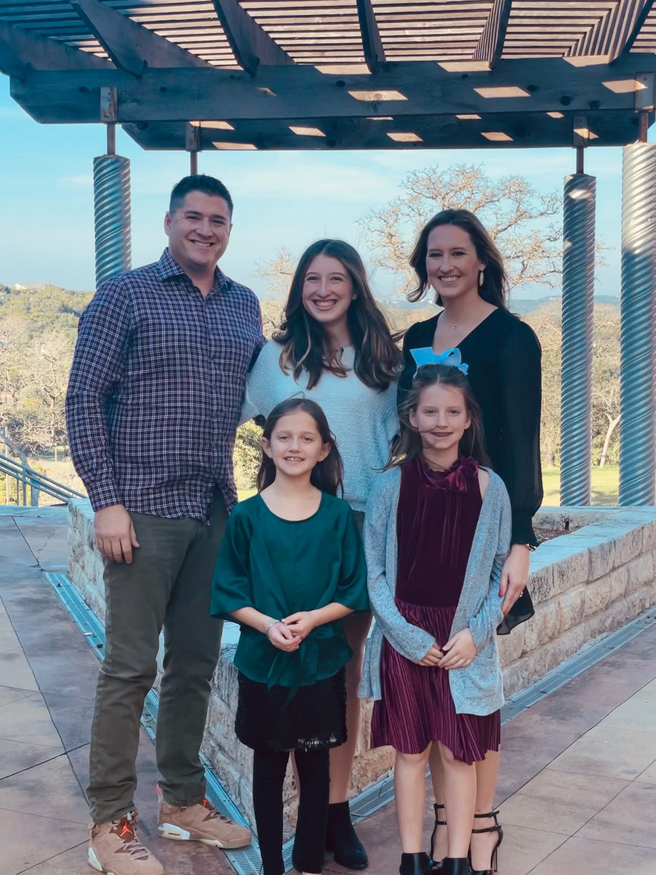 drew rose with family-1